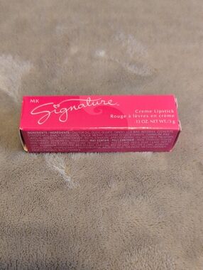 MK Signature Creme Lipstick - Apricot Glaze Discontinued